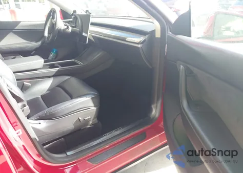 2022 Tesla Model Y Long Range Dual Motor All-Wheel Drive из США, поврежденный, VIN 7SAYGDEE9NF439686